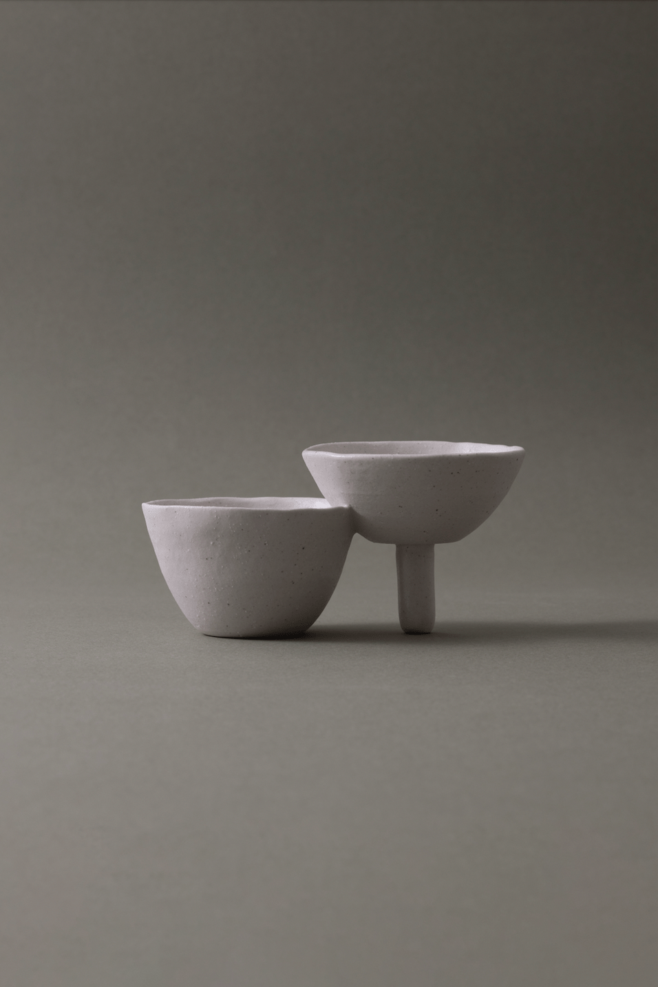 White Ceramic Rock Diffuser RBOW